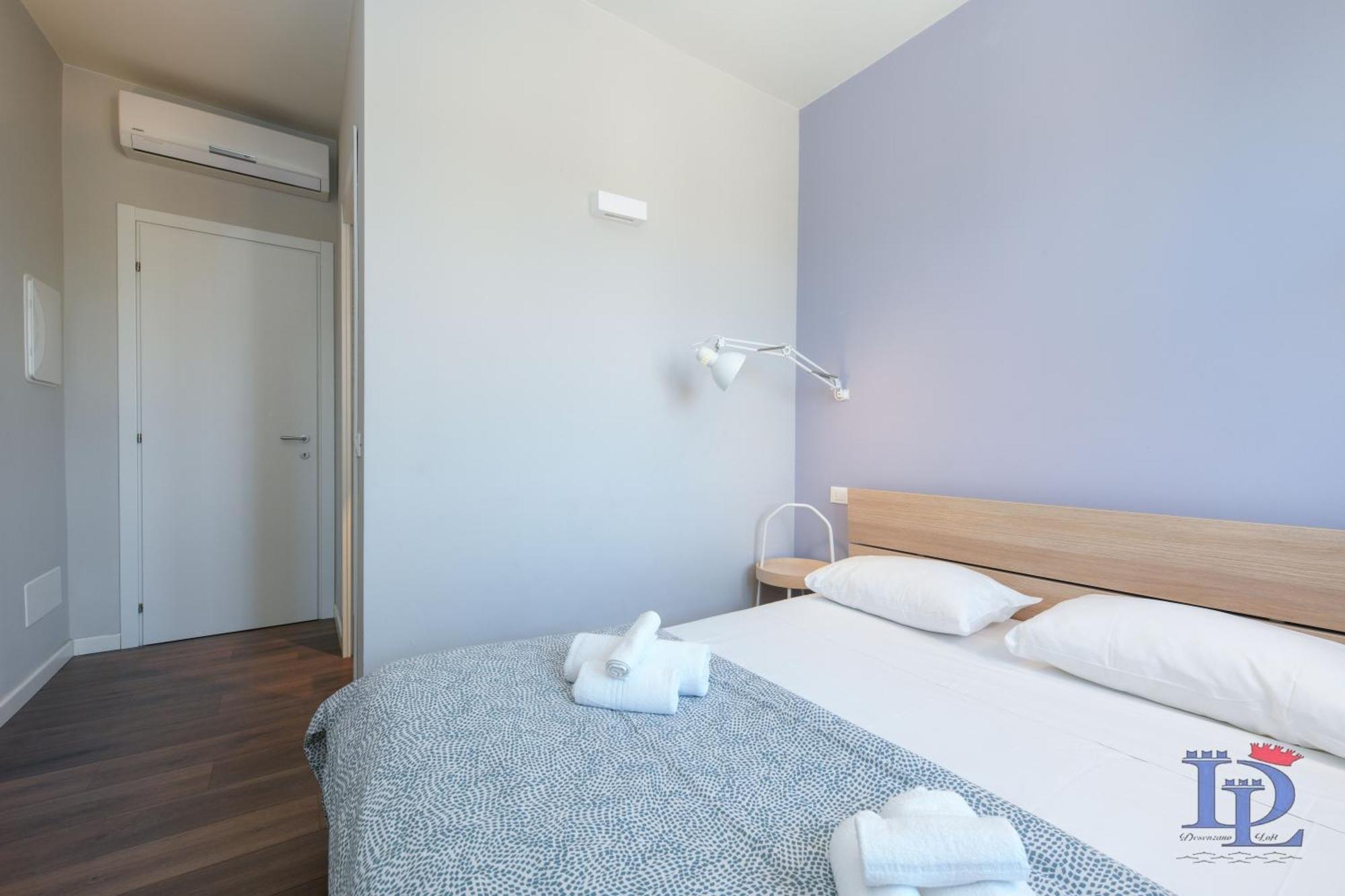 Desenzanoloft Official Partner Marriott Homes & Villas - Jack'S Penthouse Ντεζεντσάνο ντελ Γκάρντα Εξωτερικό φωτογραφία